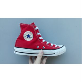 Giày converse secondhand cổ cao, màu đỏ