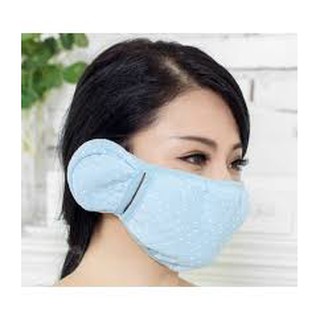 Khẩu trang có bịt tai