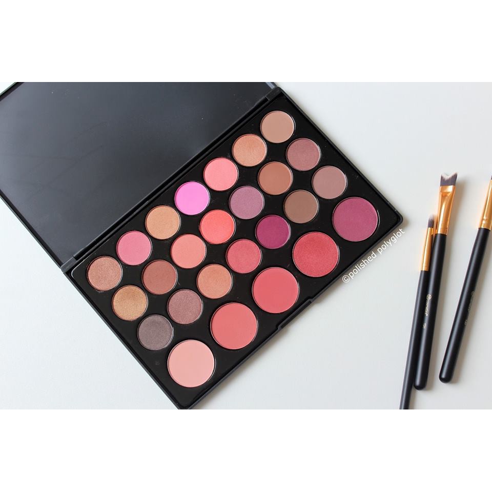 Bảng phấn mắt và má hồng Blushed Neutrals - 26 Color Eyeshadow and Blush Palette