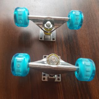Sale hấp dẫn COMBO 2 truck cường lực chuyên nghiệp hợp kim (ko kèm bộ bánh flash)