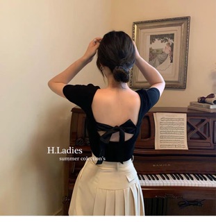 BÁN SỈ ÁO PHÔNG NƠ Lưng