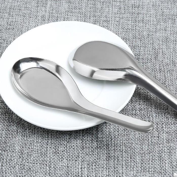 COMBO 5 Thìa ăn cơm Thìa ăn phở Thìa ăn súp inox Chi An - Màu trắng bạc loại 13.5 cm và 15.5 cm .