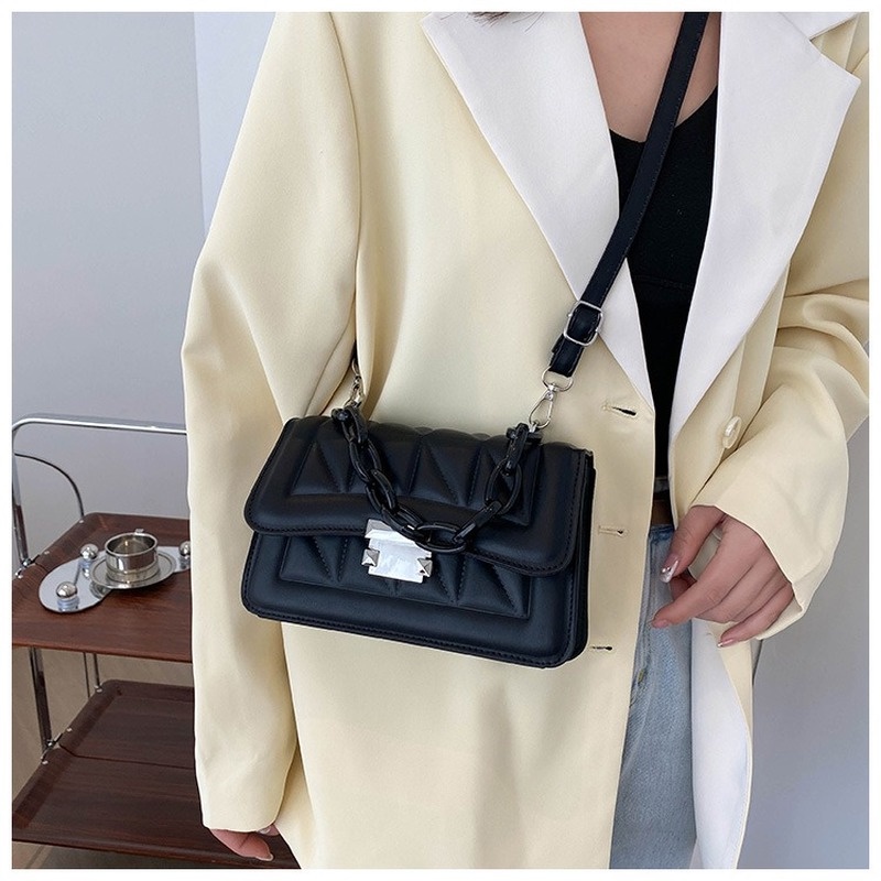 Túi Đeo Chéo Quai Xích NB00305