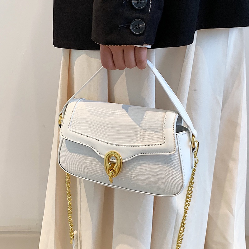 Túi Đeo Chéo Vai Dây Xích Thời Trang Chất Lượng Cao