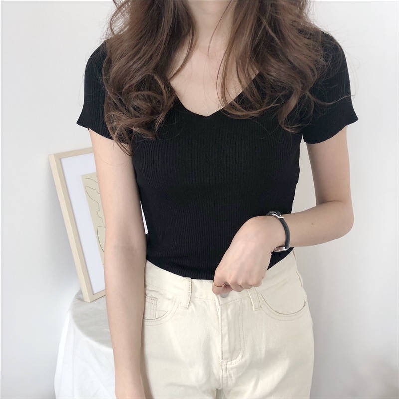 Áo Thun Dệt Kim, Len Gân Cổ Tim Vải Mêm Mịn Mát Thiết Kế Ôm Vừa Vặn Quyến Rũ - MSP T07