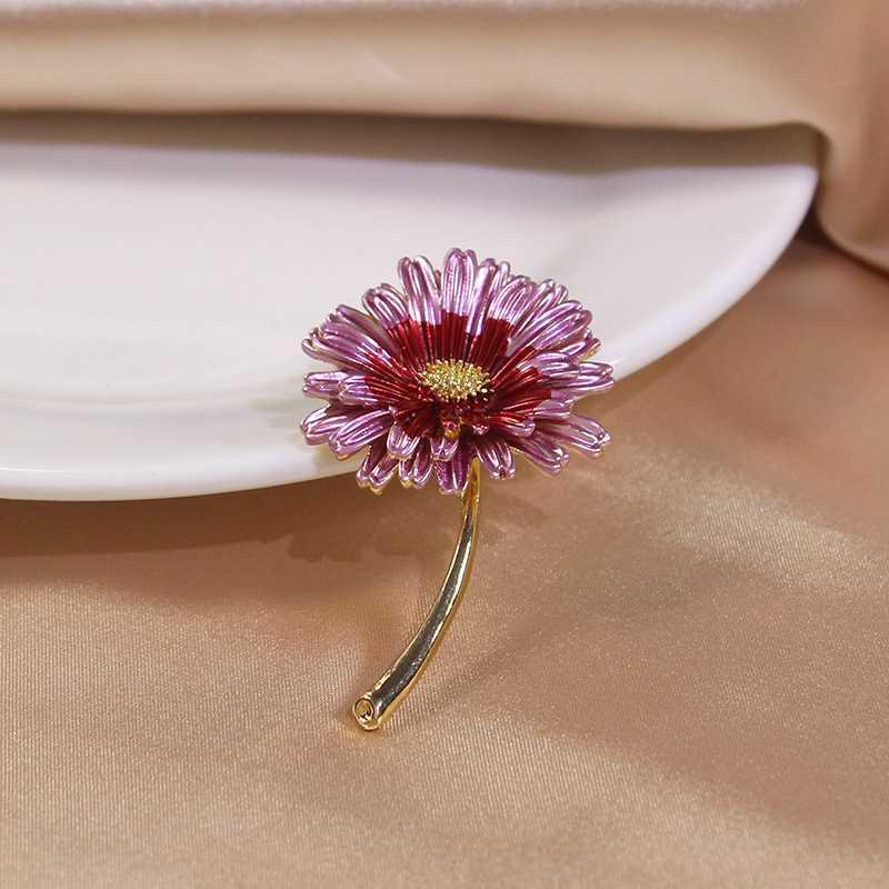 Ghim Cài Áo Hình Hoa Lá Đính Ngọc Trai Sang Trọng