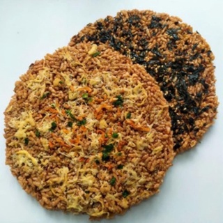 Cơm cháy gạo lức chà bông / rong biển / trứng muối