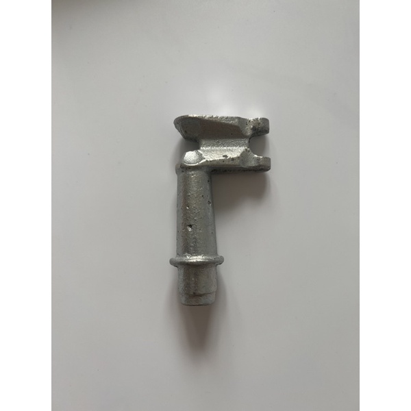 Tay gài đá cửa lẻ