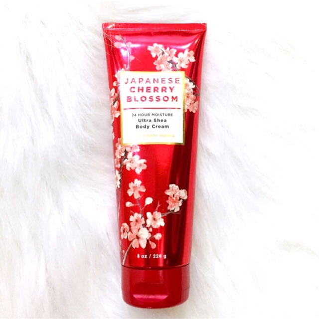 [Auth-sẵn] Kem dưỡng da toàn thân lưu hương Mịn da  JAPANESE CHERRY BLOSSOM Bath and Body Works 226gr