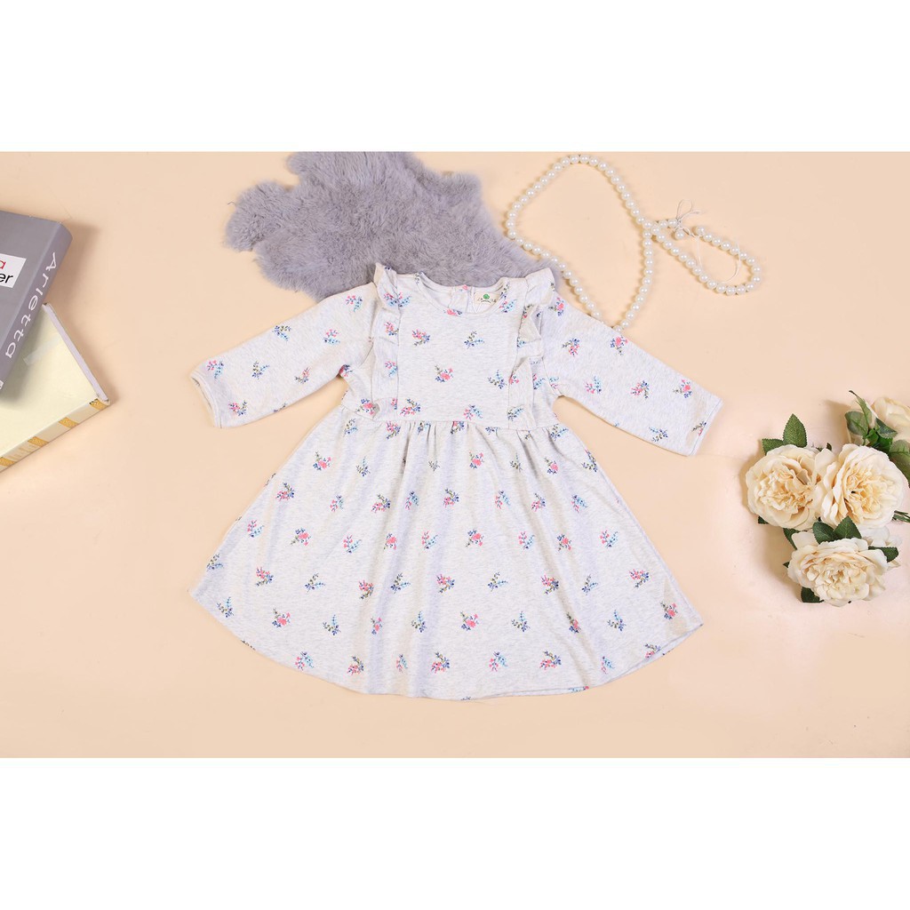 Váy thu đông nỉ da cá hoa văn bé gái size 1-5T, cho bạn từ 9-18kg. Chất nỉ da cá dày dặn, bền đẹp. Dễ mặc, dễ phối đồ