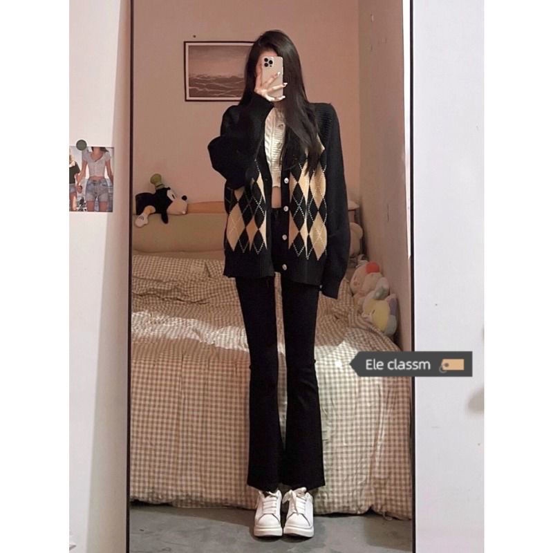 Quần Jeans Đen Lót Lông Cừu Ống Loe Phong Cách Hàn Quốc Cho Nữ