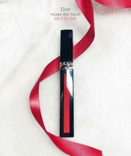 Son Dior liquid matte 999