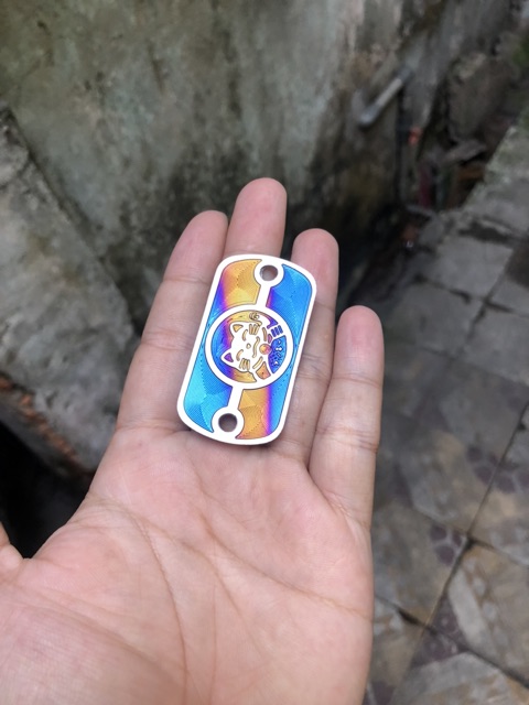 Nắp bình dầu mèo titan dành cho vario - Shop Phụ Tùng Xe Máy TP