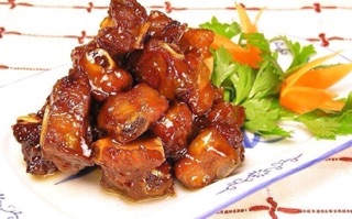 SỐT GÀ CHUA NGỌT THÁI LAn