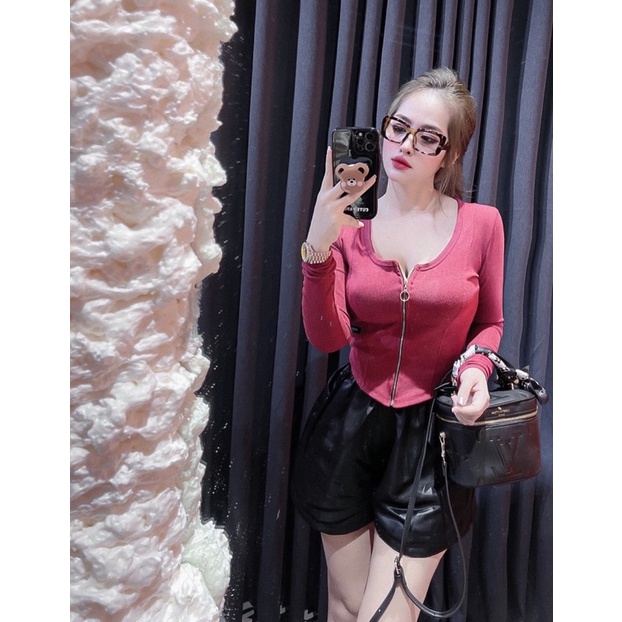 Áo Balen tay dài phối khóa nữ siêu xinh mang phong cách sang chảnh | BigBuy360 - bigbuy360.vn