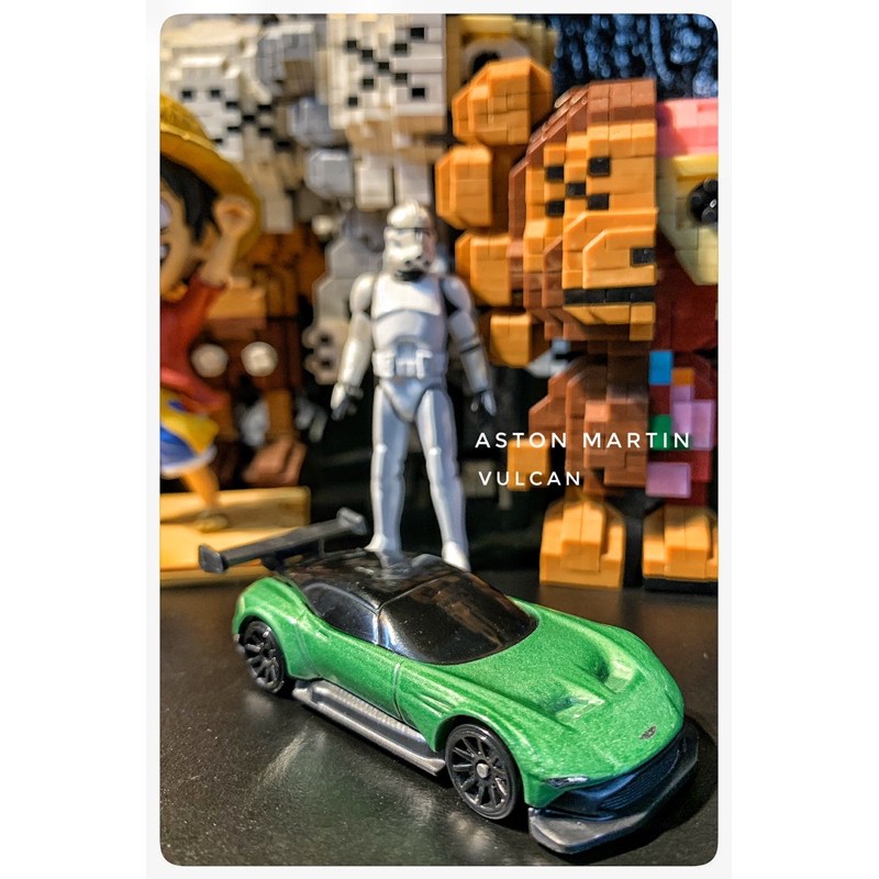 Xe mô hình HotWheels Aston Martin Vulcan