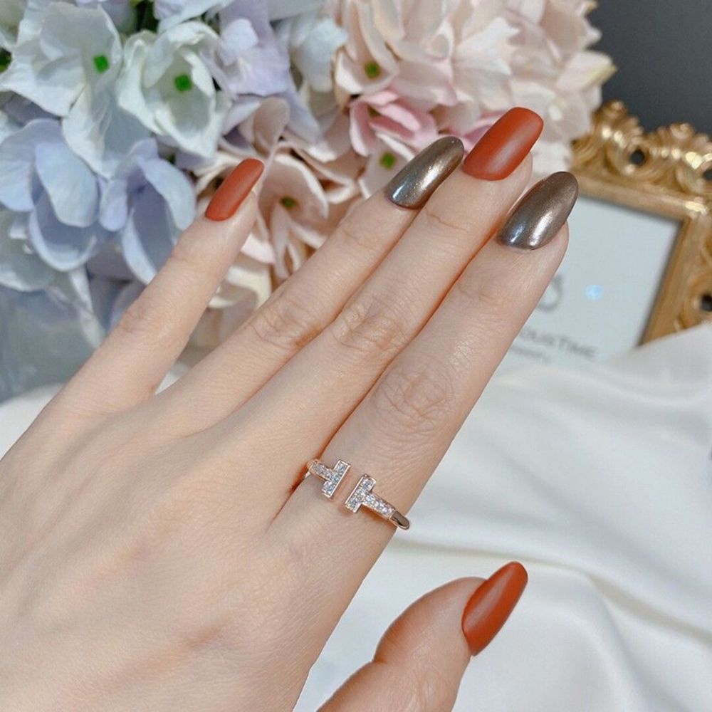 Nhẫn hở khắc chữ đính đá zircon phong cách Hàn Quốc thanh lịch cổ điển cho nam và nữ