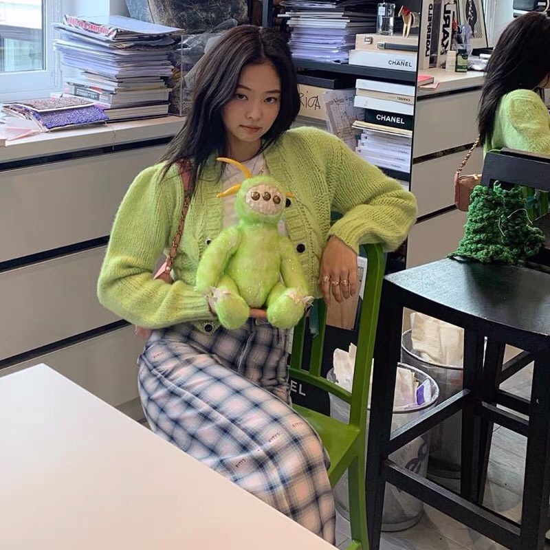 Áo khoác cardigan croptop xanh Jennie Blackpink, Giang Sơ Ảnh len dệt dài tay | BigBuy360 - bigbuy360.vn