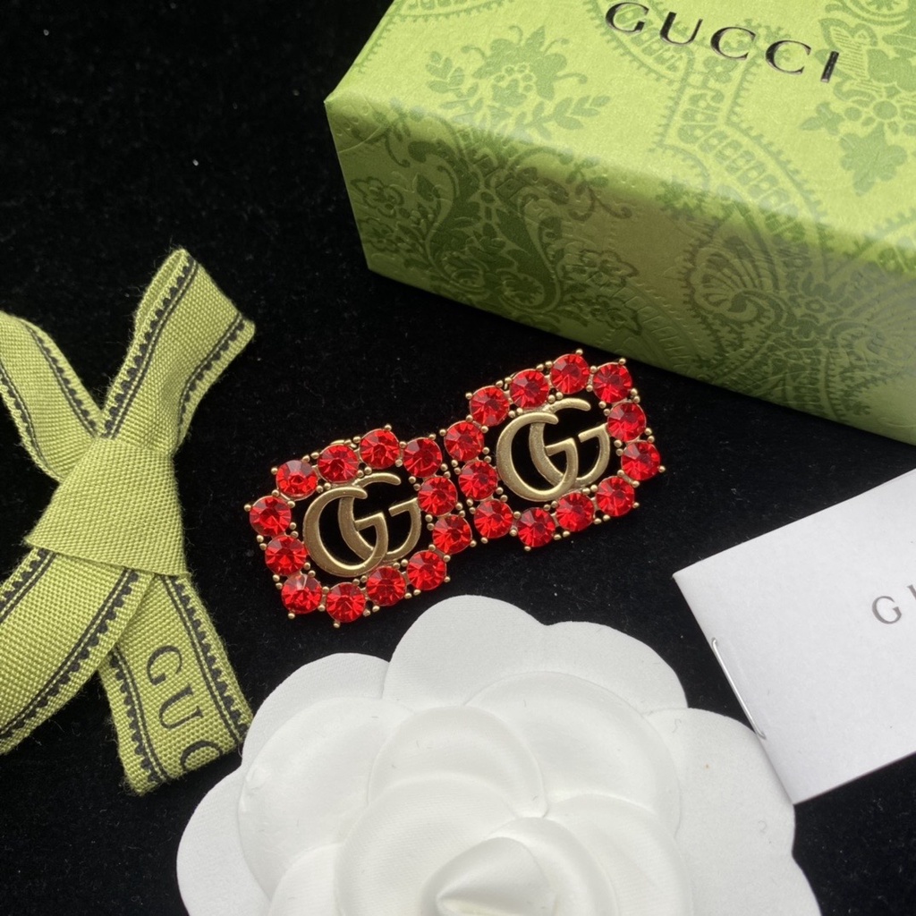 Khuyên Tai Gucci Thời Trang Sang Trọng Và Thanh Lịch