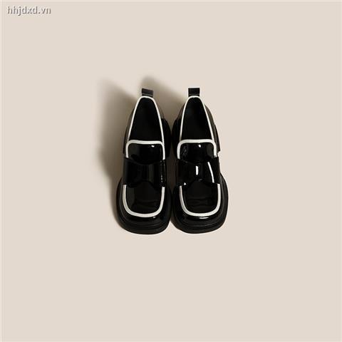 Giày Mary Jane gót cao phong cách Anh Quốc sành điệu cho nữ