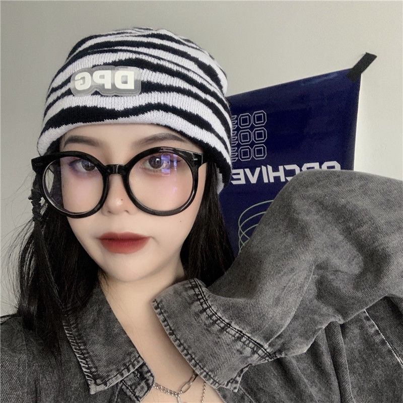 Kính Mắt Gọng Vuông Thời Trang Cho Nữ