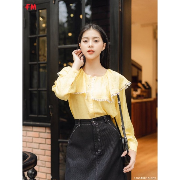 Áo kiểu nữ FM Style cổ  viền bèo ren tay bo phồng xinh I Fm Style Online 220312020