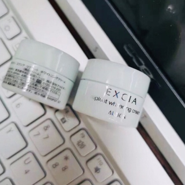ALBION EXCIA dòng dưỡng trắng da mini size