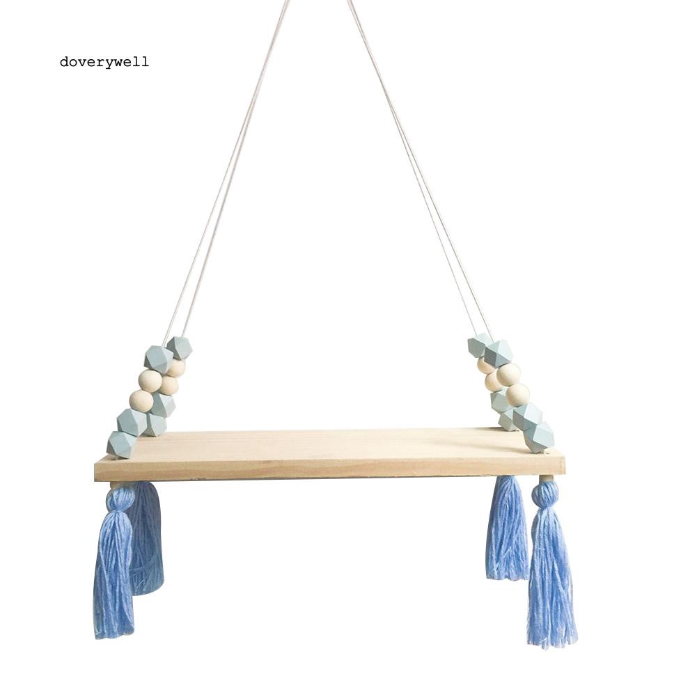 Kệ treo bằng gỗ phối hạt xỏ trang trí theo phong cách Bắc Âu đầy cá tính