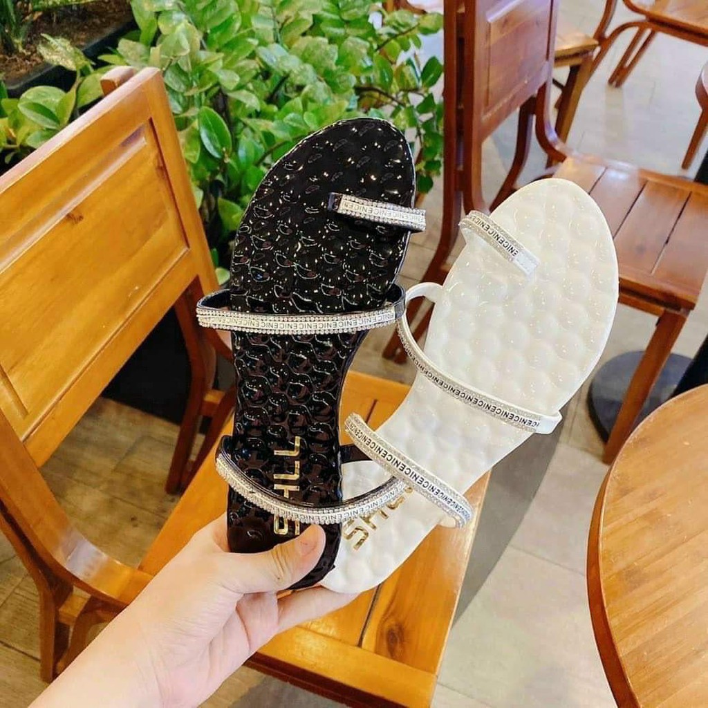 Dép Nữ đẹp Xỏ Ngón Đính Đá Quai Mảnh đi biển thời trang hè 2021 mã DDX MINHTUYETSHOES