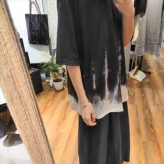 Áo phông vẩy sơn vạt ulzzang