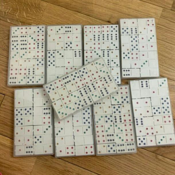 Cờ domino nhựa (15cmx9cm)