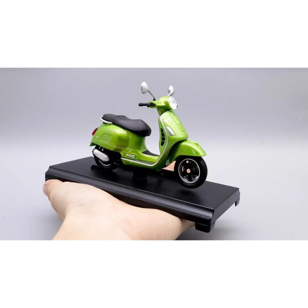 MÔ HÌNH XE VESPA GTS 125CC 2017 GREEN 1:18 WELLY 7171E