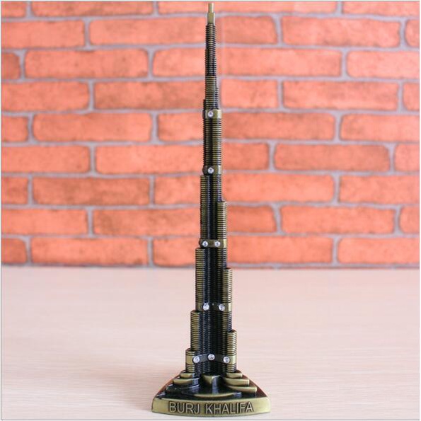 Mô Hình Tháp Burj Khalifa 2 22cm Bằng Kim Loại Trang Trí Nhà Cửa / Văn Phòng