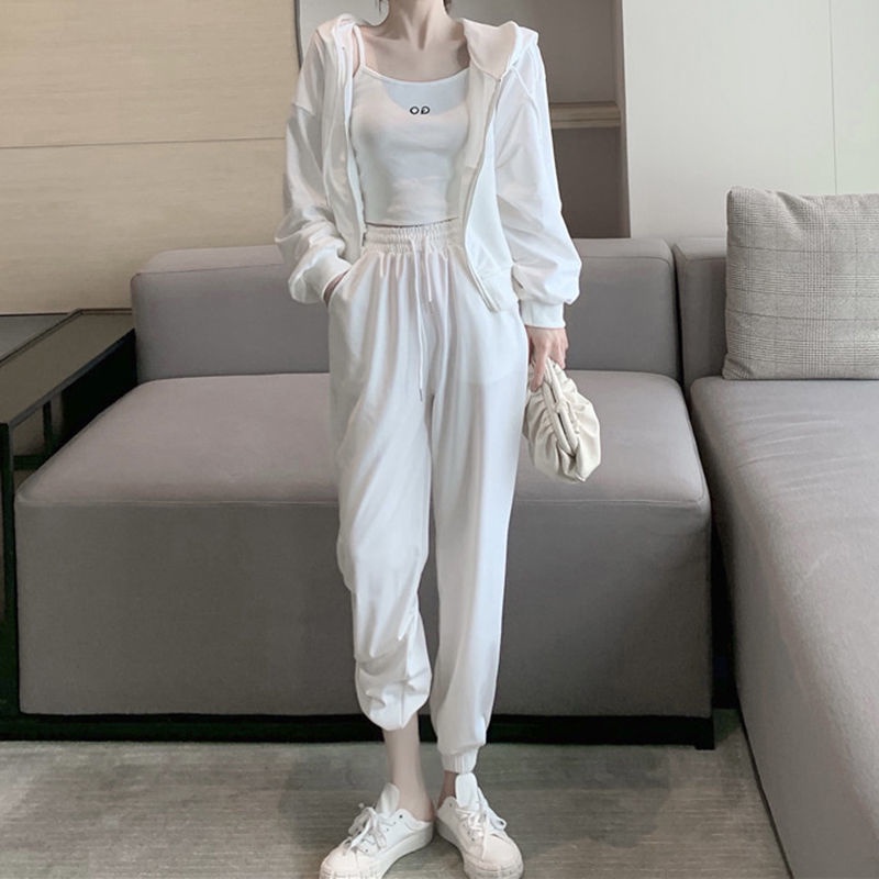Bộ Trang Phục Thể Thao 4 Món Gồm Áo Khoác + Quần + Áo Khoác Dáng Rộng Phong Cách Thể Thao Thoải Mái Dành Cho Bạn Nữ Mùa Thu