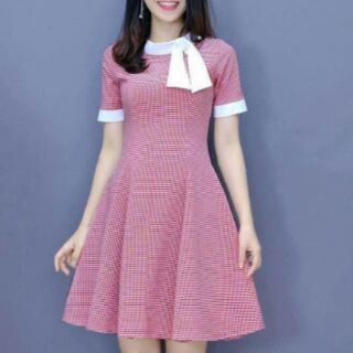 đầm caro nơ cổ