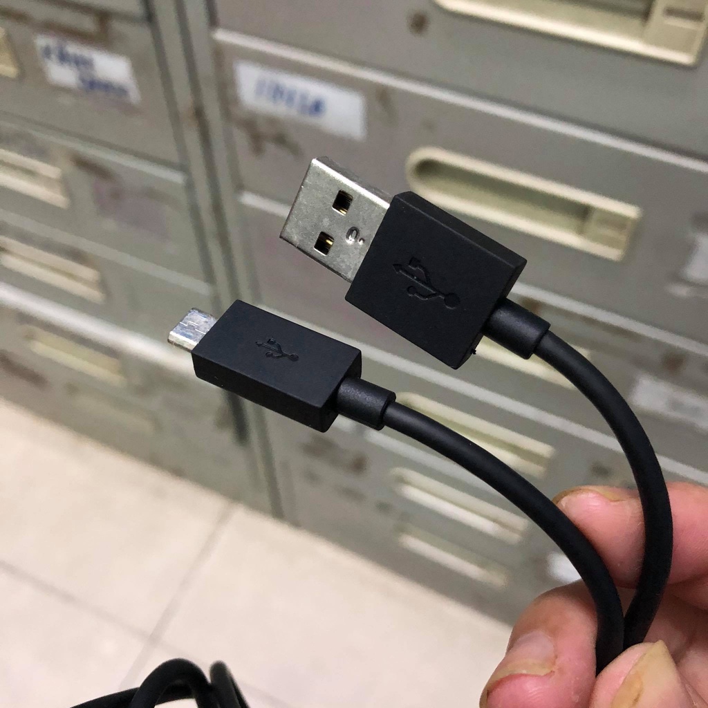 Cáp Sạc Micro Usb Sony M4/ M5/C4/C5 Ultra/ Z5/Z5 Premium, Z5 Mini/ Z3/ Z4/ E4/ Xa/ Xa Ultra Zin Hãng