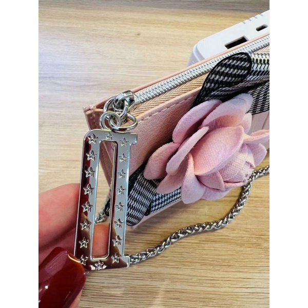 Túi Dior siêu dễ thương