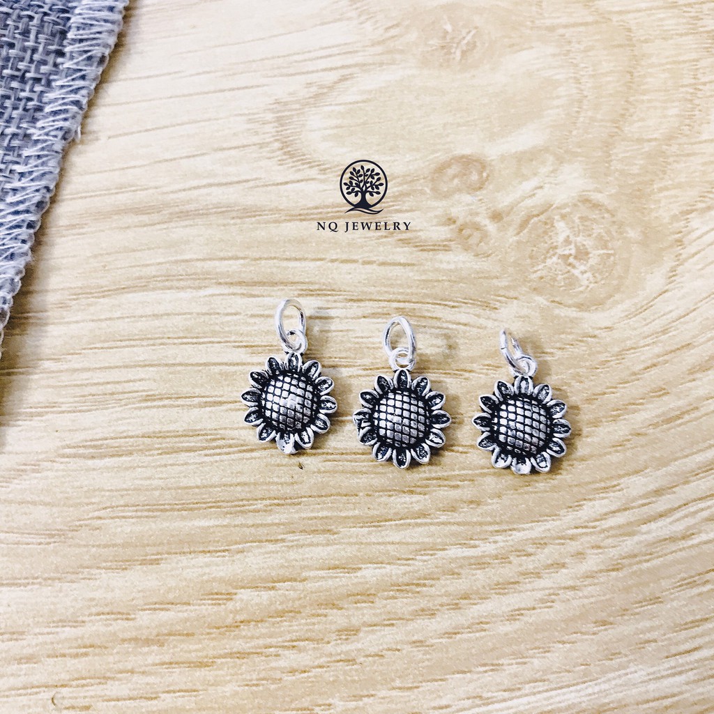 Charm bạc hoa hướng dương treo - NQ Jewelry