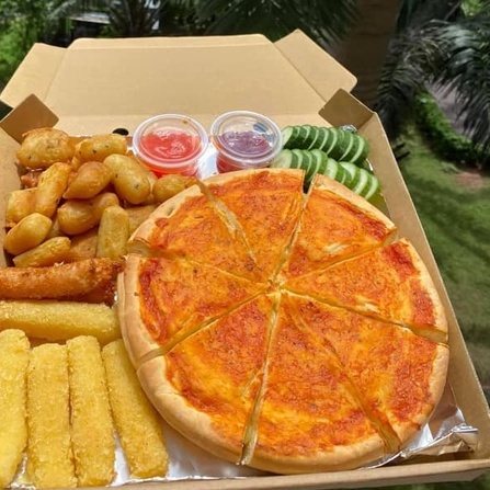 Pizza nhồi chicago vị bò size 16cm x3 lần phô mai cực ngon