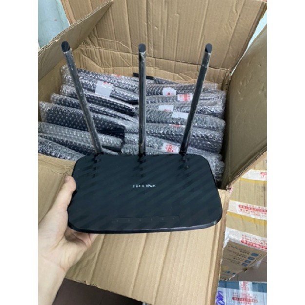 YT9 Bộ phát Wifi TPLink 3 râu XUYÊN TƯỜNG, dòng đẹp, tốc độ 450Mbps chuyên chở cực khỏe 45 YT9