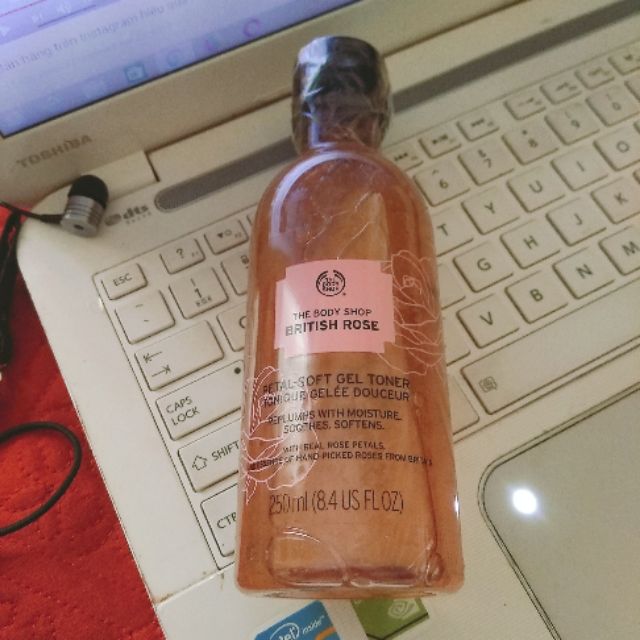 Toner hoa hồng TBS
