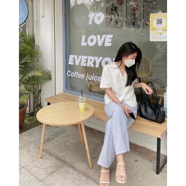 Somi cổ V túi xẻ 6121 .