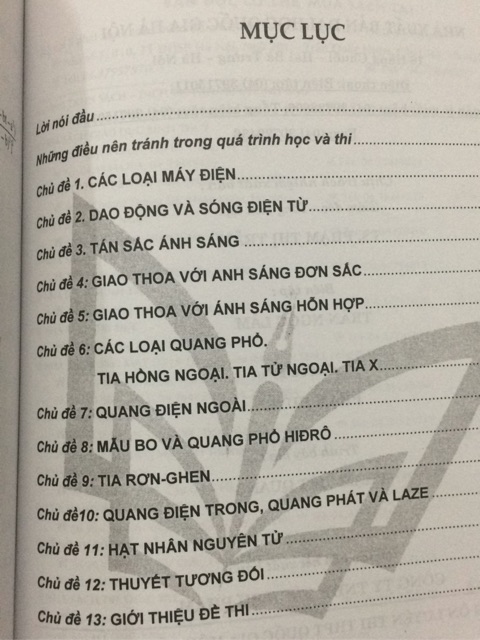 Sách - Cẩm nang ôn luyện thi THPT Quốc Gia môn Vật Lí Tập 2 | BigBuy360 - bigbuy360.vn