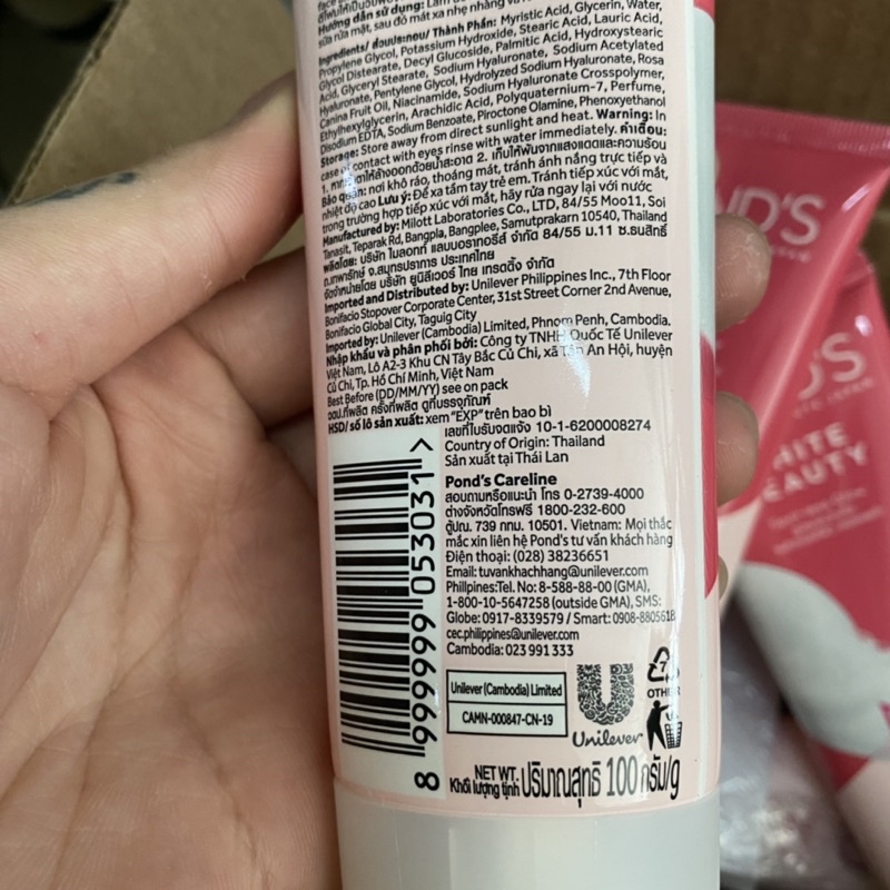 Sữa Rửa Mặt Làm Sáng Da Pond's White Beauty 100g