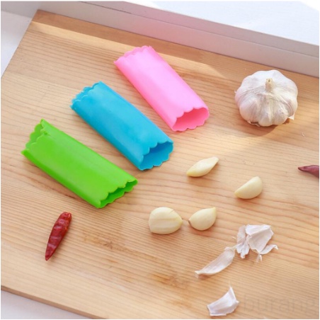 Dụng Cụ Bóc vỏ Tỏi Không Hôi Tay