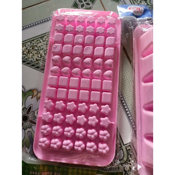 Vỉ đá, khuôn làm đá, khay làm đá