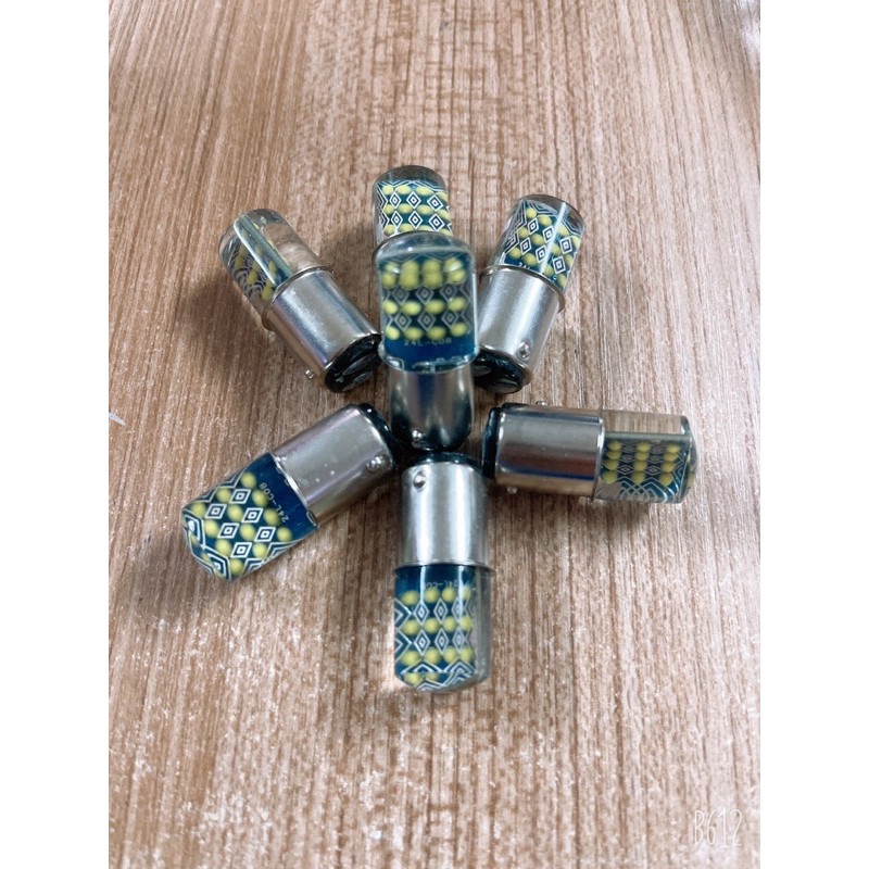 Đèn led hậu 2 chế độ nháy chớp xe máy , xe điện