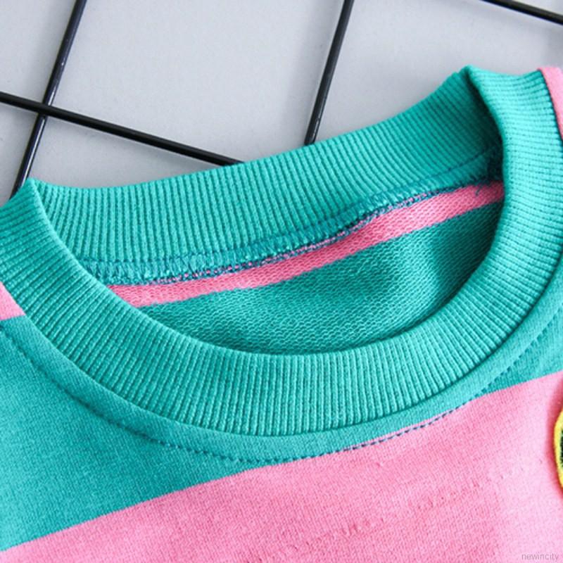 Áo thun sọc ngang cổ tròn dài tay và Quần jeans cho bé