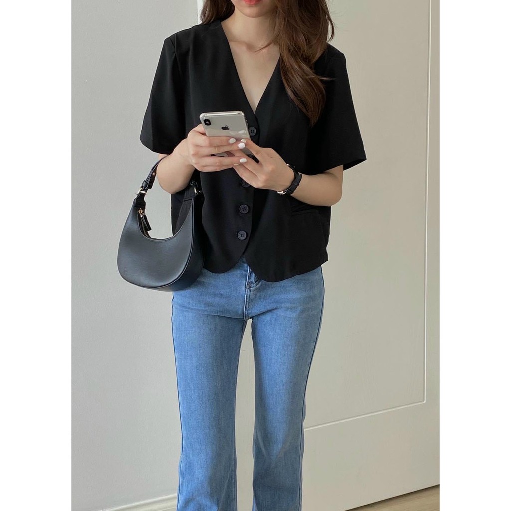 Áo blazer tay ngắn form rộng cá tính | BigBuy360 - bigbuy360.vn