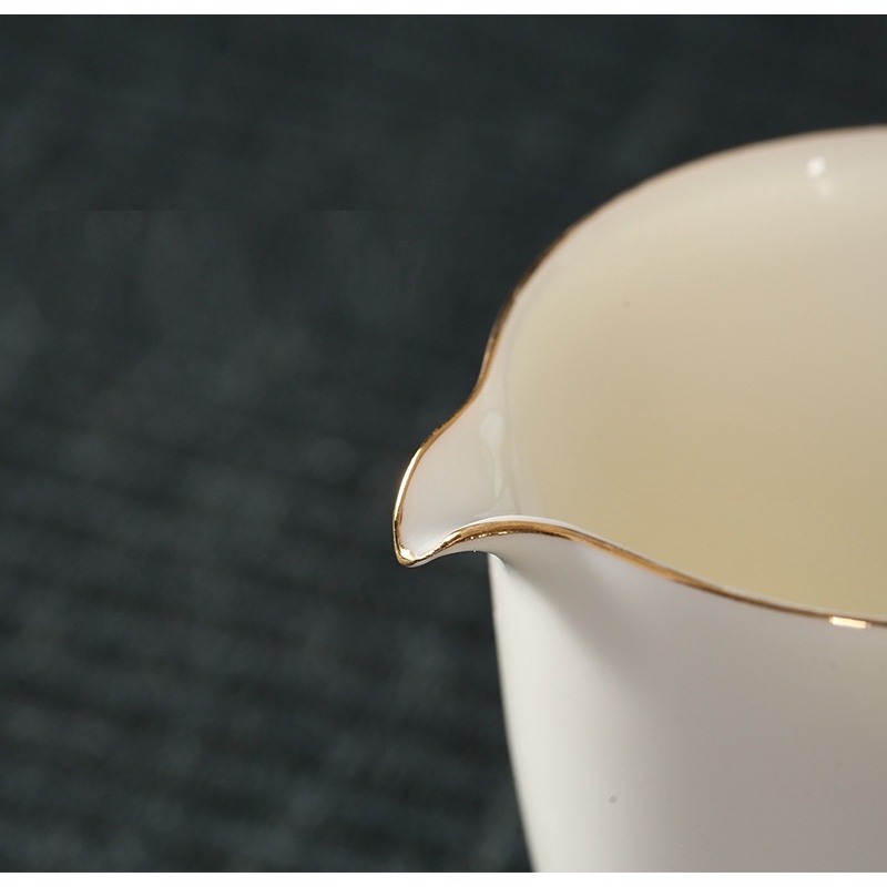 Tống Chuyên Trà Bằng Sứ Trắng Bạch Định Cảnh Đức Trấn